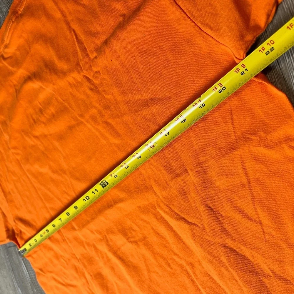 Disney Store Donald Duck T Shirt Mens Large Orange Complaint Department Graphic